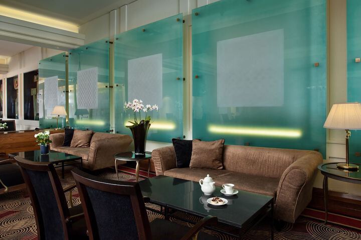Guest Lobby