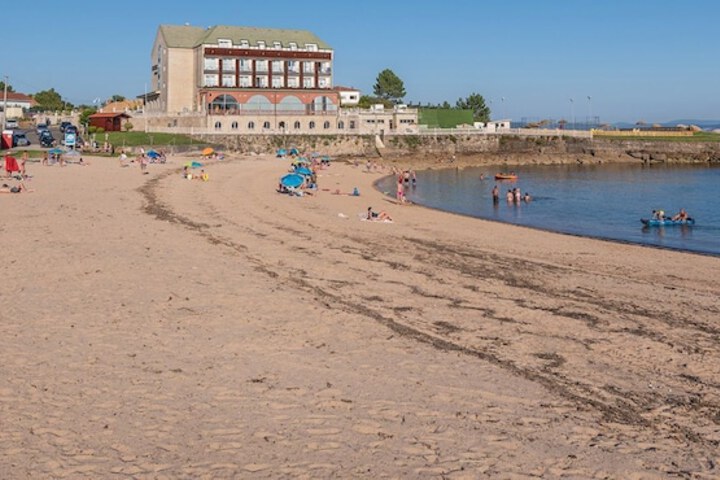 Beach 21 of 30