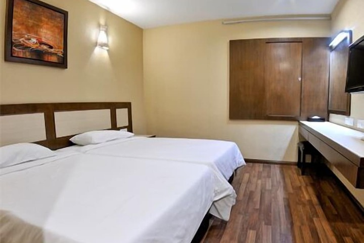 Room 8 of 53