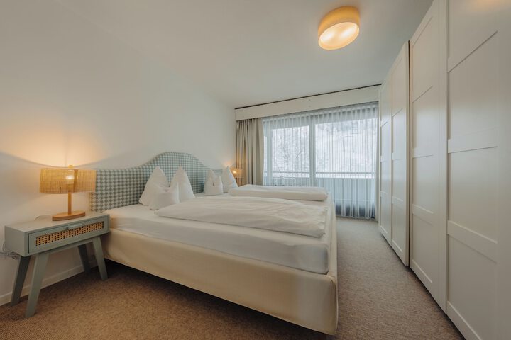 Room 8 of 22