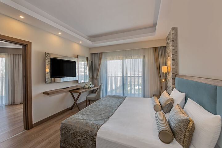 Room 10 of 40