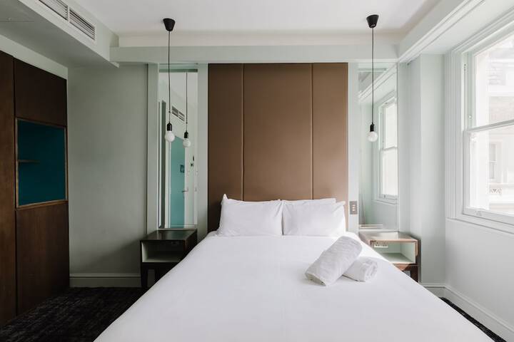 Room 58 of 263
