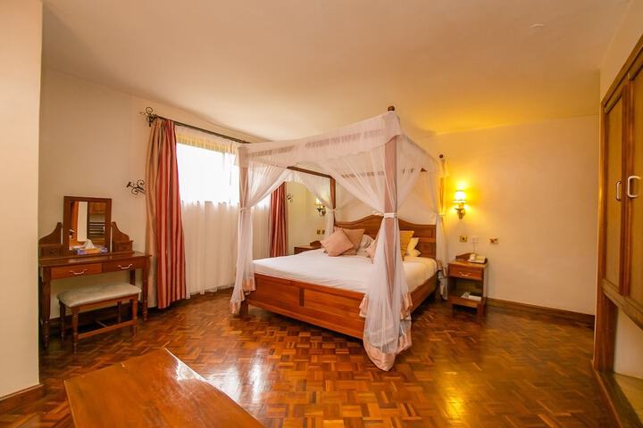 Room 21 of 194