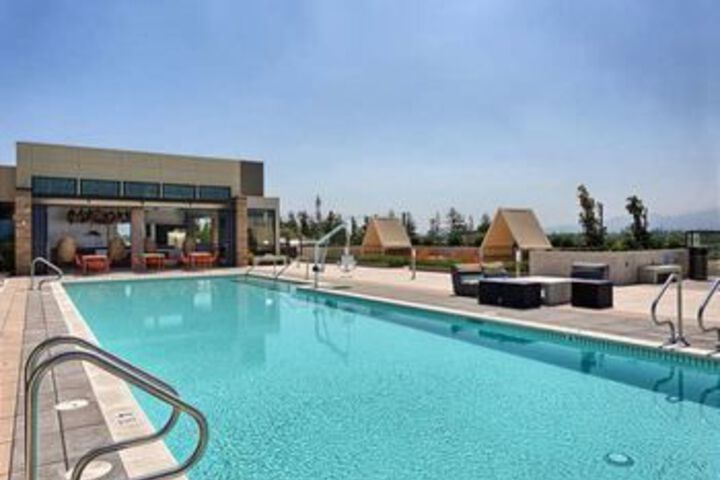 Pool 27 of 34