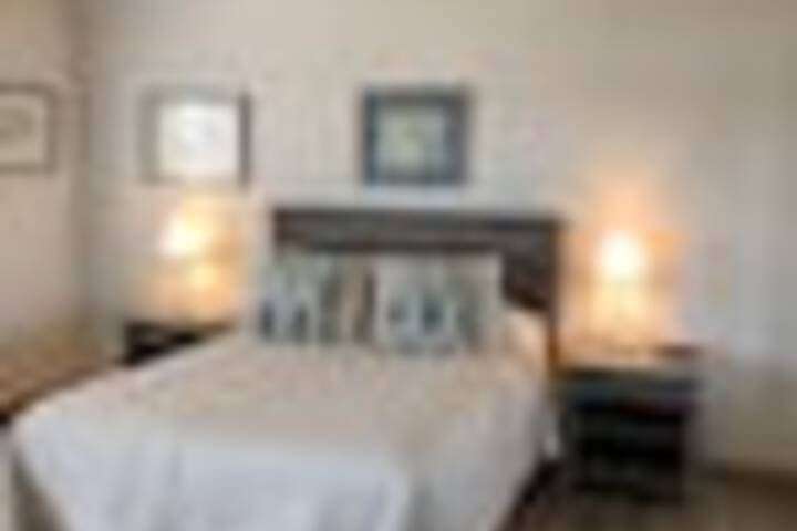 Room 44 of 237