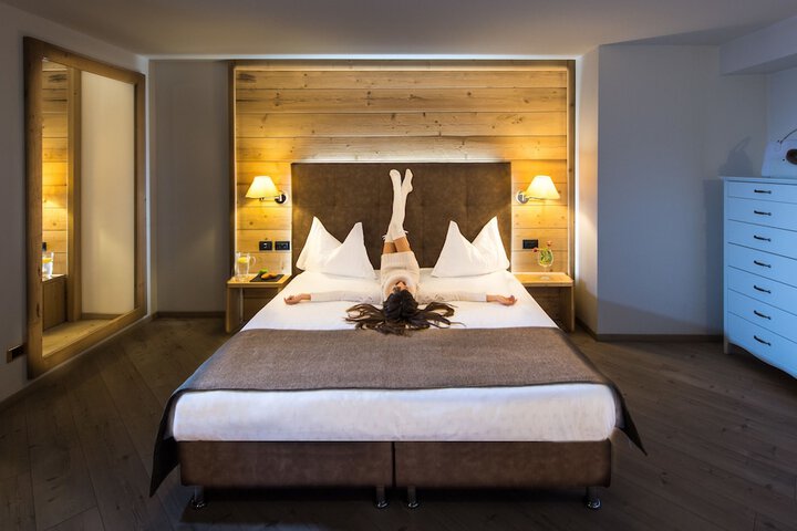 Room 7 of 39
