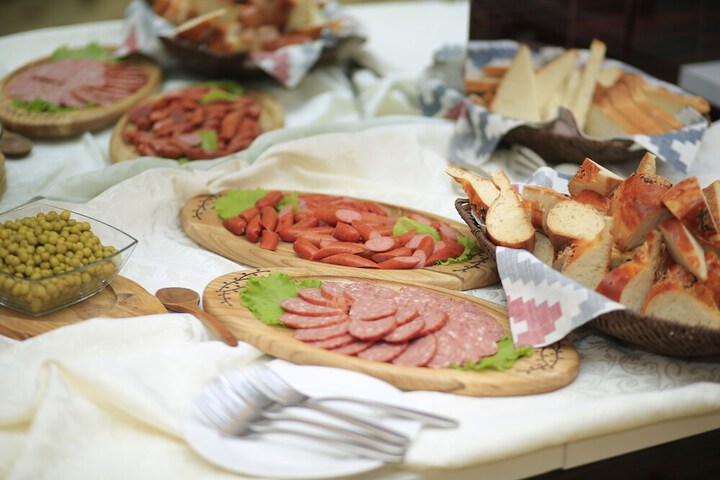 Dining 80 of 92