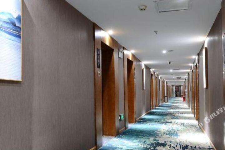 Meinian Hotel 21° (Changsha Hongxing Desiqin)