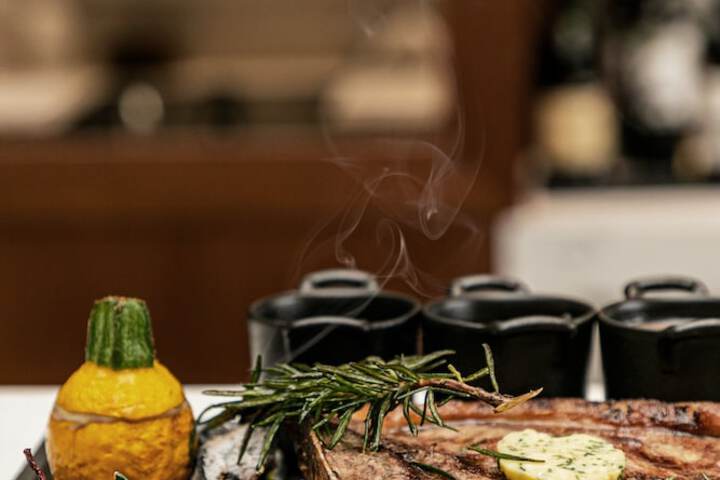 Dining 65 of 91