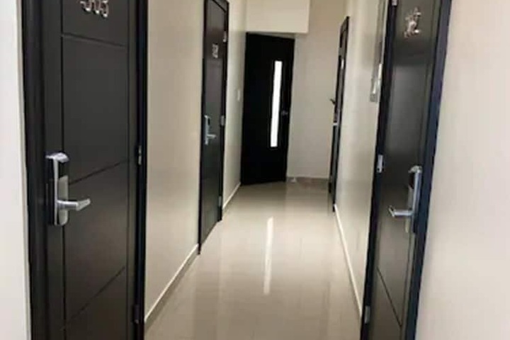 Ballroom/Hall 20 of 23