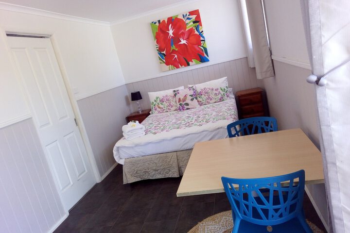 Room 5 of 35