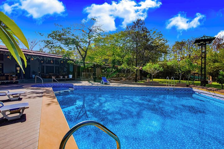 Pool 8 of 29