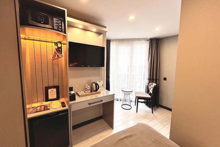 Room 22 of 41