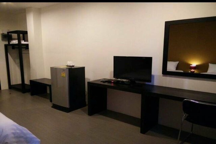 Room 16 of 45