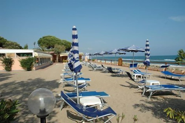 Beach 63 of 94