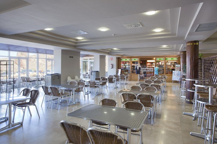 Coffee shop