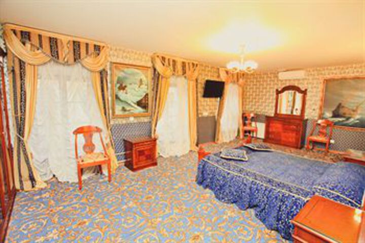 Room 31 of 67