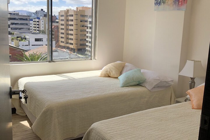 Room 4 of 43