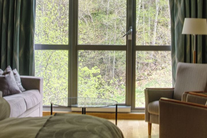 Room 18 of 62