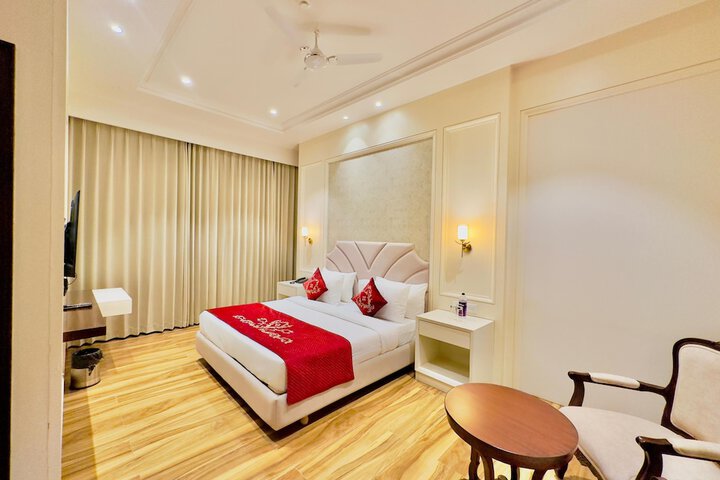 Room 37 of 46