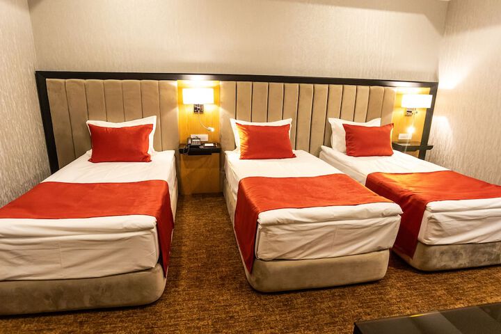 Room 20 of 53