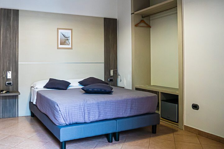 Room 12 of 55