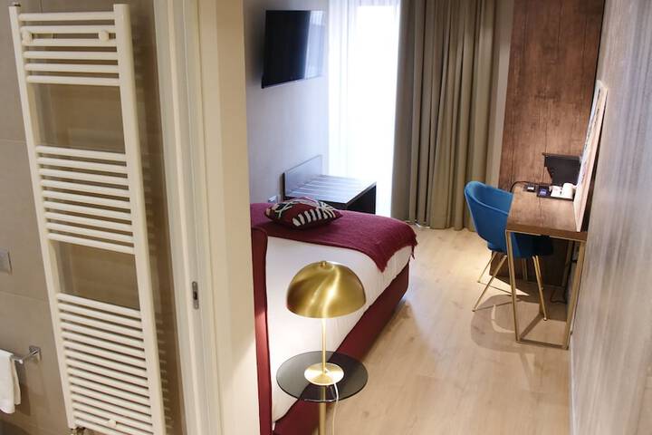 Room 38 of 88