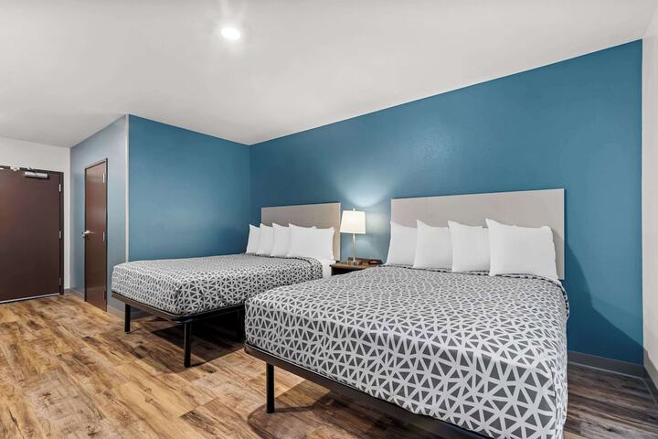 Suite Queen Bed (7 of 41)