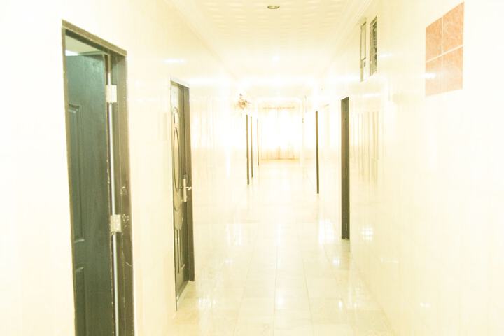 Ballroom/Hall 31 of 35