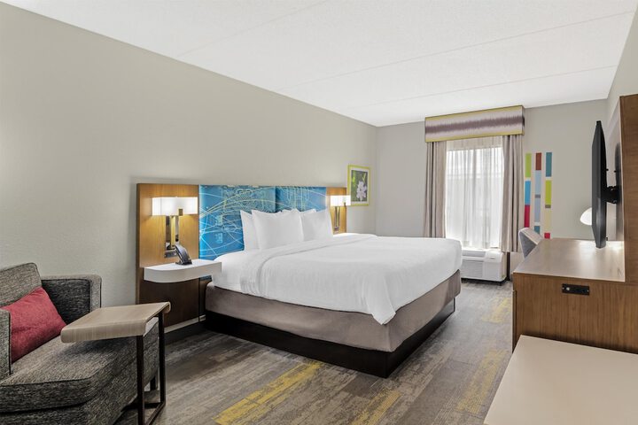 Room 33 of 88