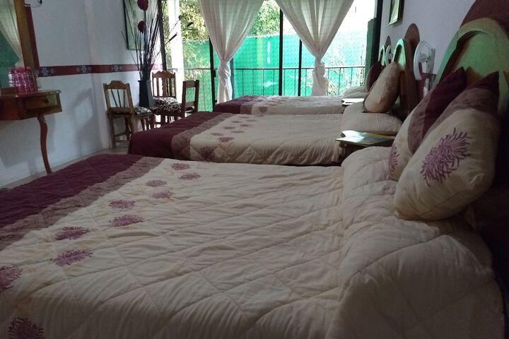 Room 4 of 39