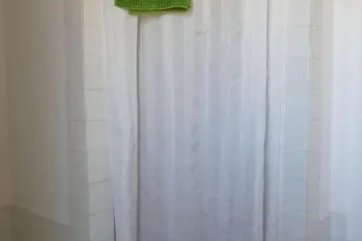 Room 5 of 7