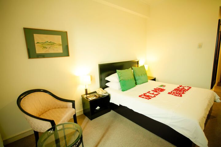 Room 7 of 53