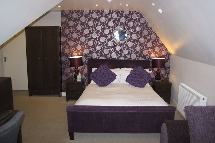 Room 5 of 53
