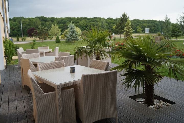 Terrace/Patio 71 of 72
