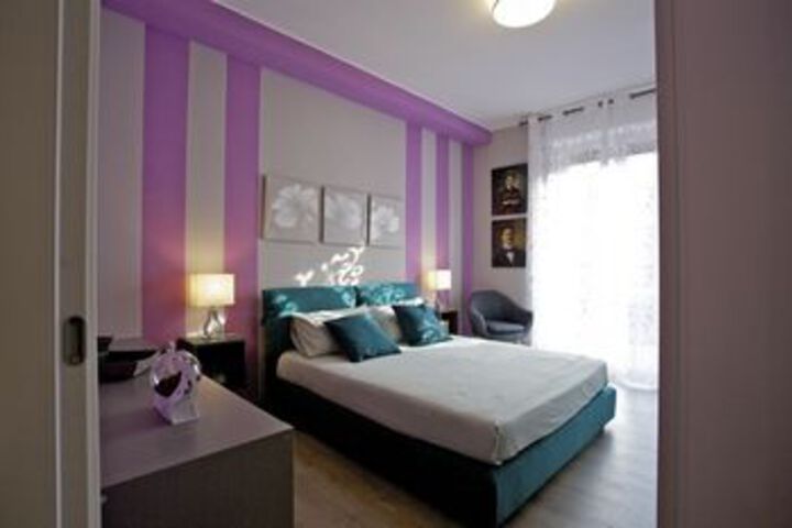 Room 9 of 31