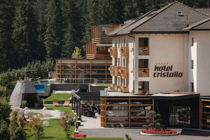 Hotel 102 of 107