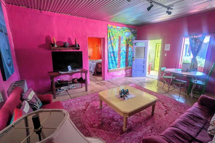 Room 166 of 276