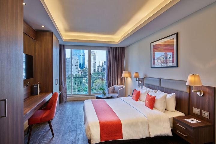 Room 7 of 56