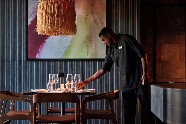Dining 39 of 57