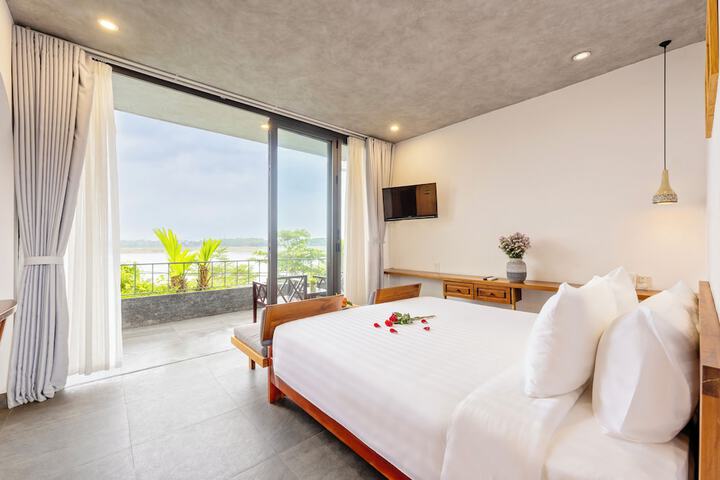 Room 20 of 89