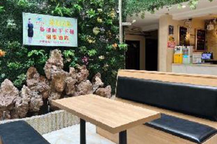 General 3 of 14