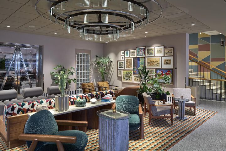 Hotel Lobby