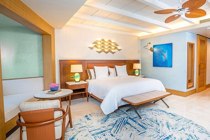 Room 3 of 55