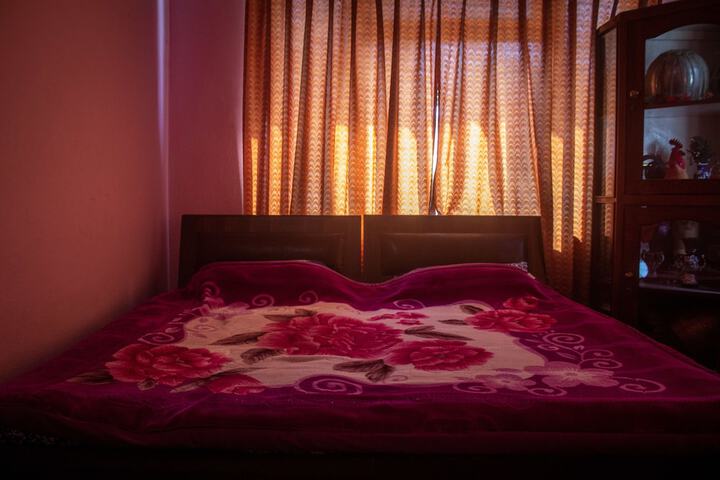 Room 6 of 36