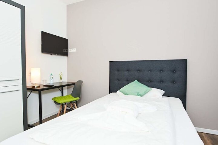 Room 15 of 45