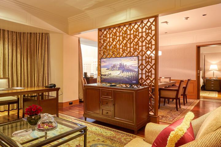 Room 34 of 87