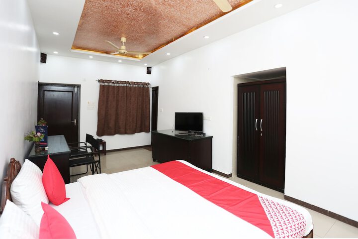 Room 5 of 7