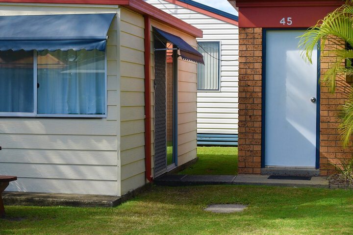 Room 4 of 26