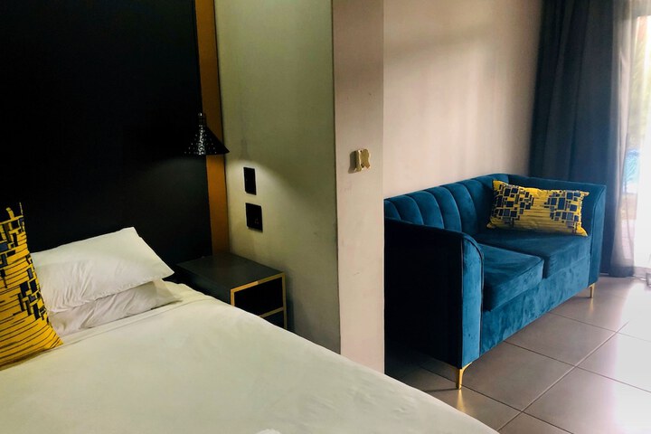 Room 56 of 241